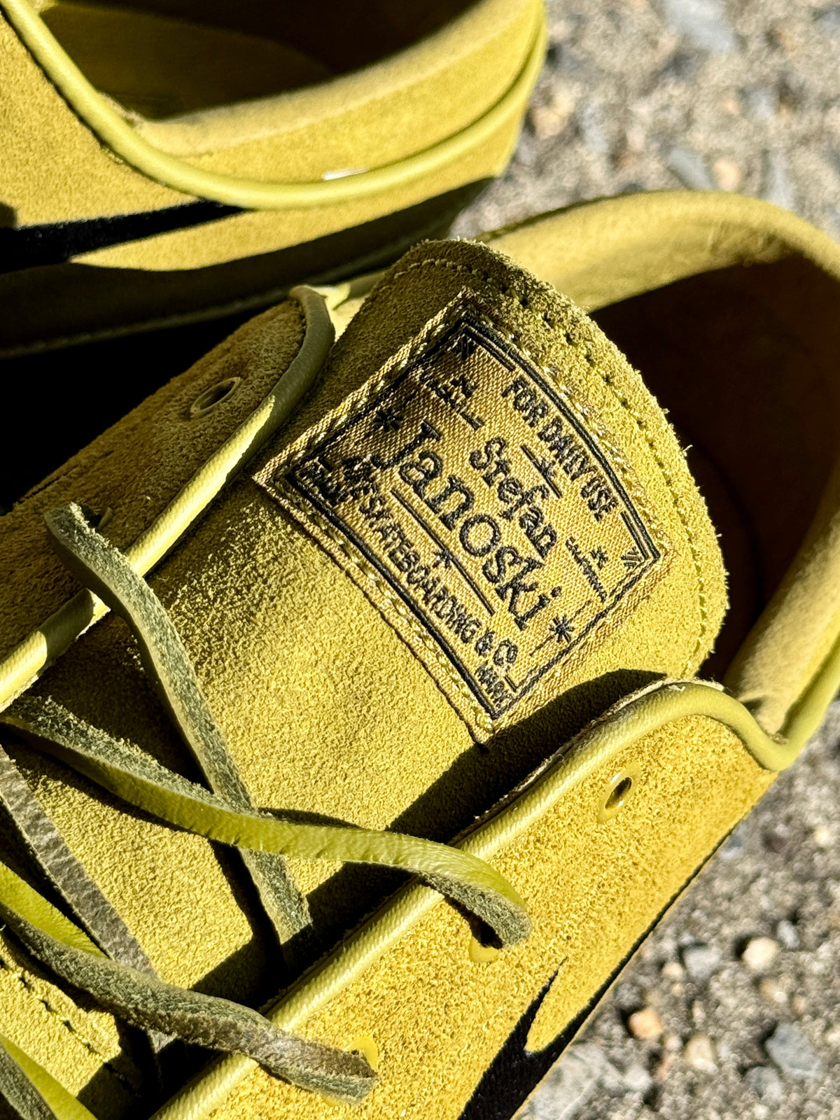 Nike SB Janoski Pacific Moss