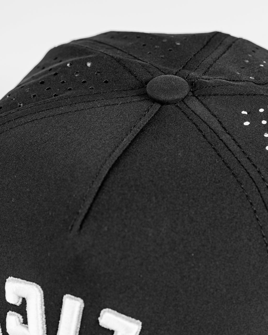 Perforated Golf Rope Hat - Slice